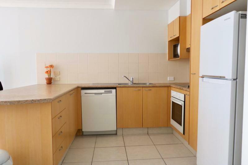 Focus Ocean View Apartment Gold Coast